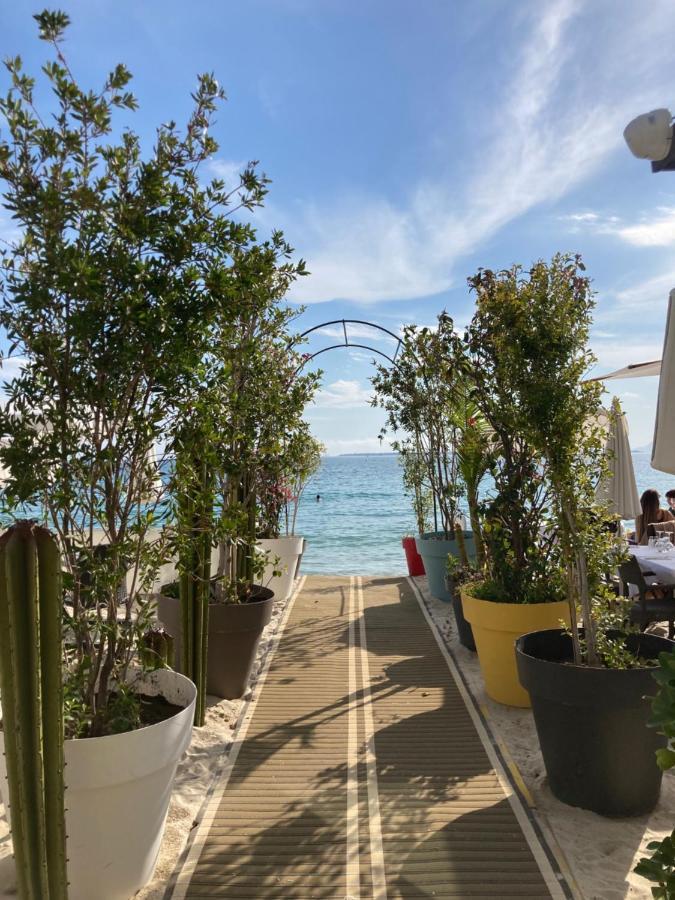 Appartement De Standing Le Velvet Bay Climatise En Bord De Mer Antibes Exterior photo
