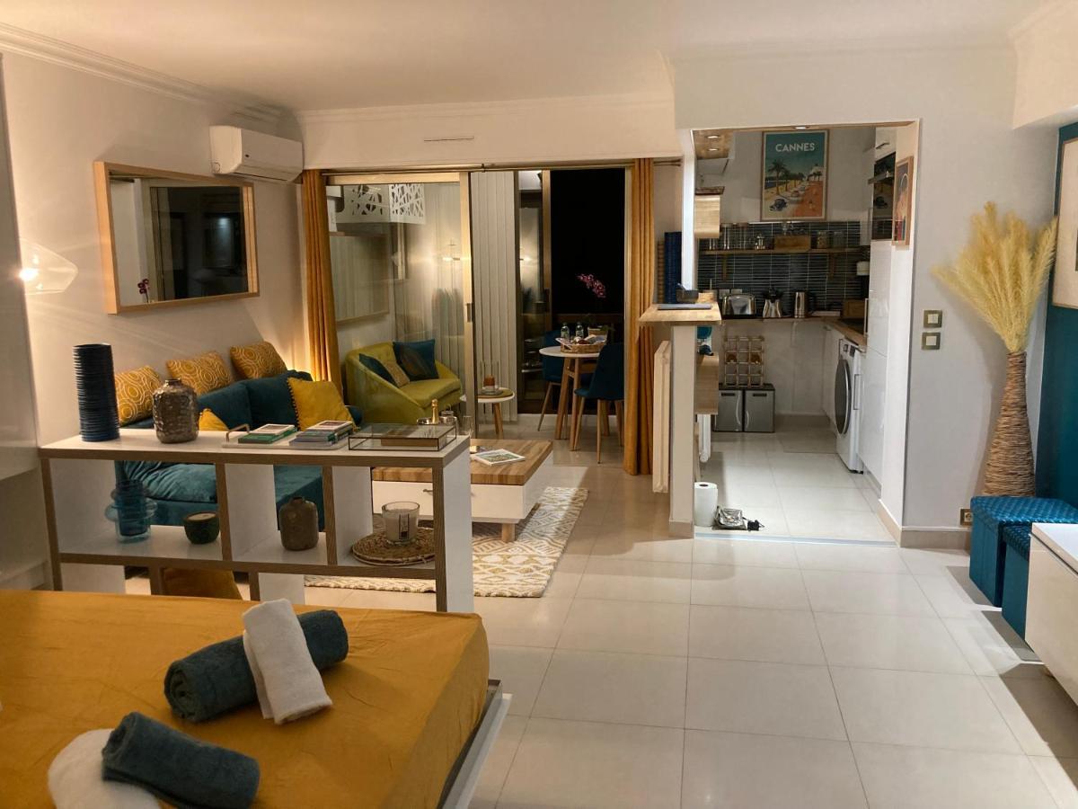 Appartement De Standing Le Velvet Bay Climatise En Bord De Mer Antibes Exterior photo